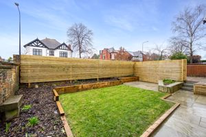 Photo 25- click for photo gallery